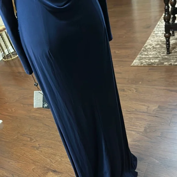 Elegant Navy Blue Long Sleeve Dress - Picture 5 of 16